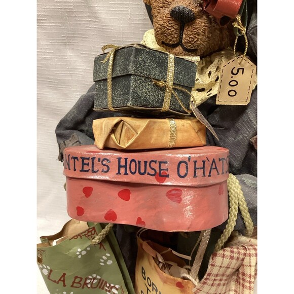 Boyd’s Bears Crumpleton’s Born to Shop Grace Z. Beartique Mixed Media Figure - Picture 2 of 12
